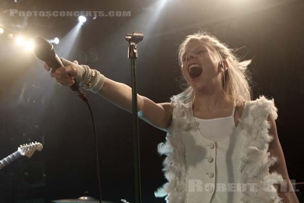 AURORA - 2016-10-24 - PARIS - La Maroquinerie - 